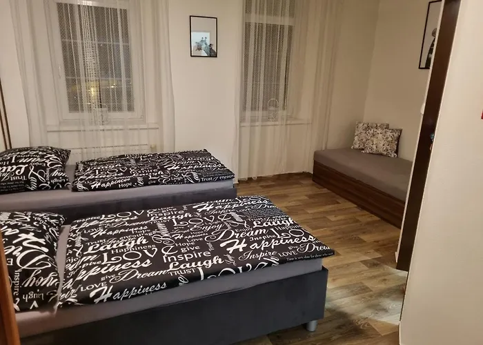 Appartement Cerny Tulipan - 2 Plzeň